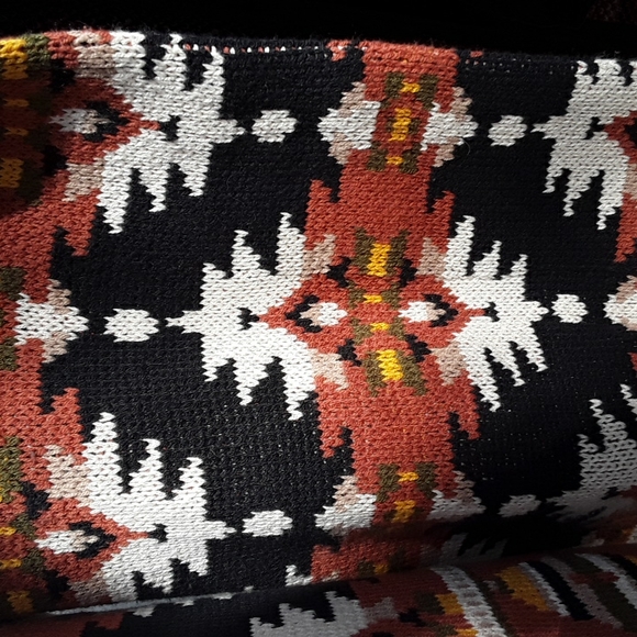 Lucky Brand knit sweater with collar and pockets - Picture 3 of 7